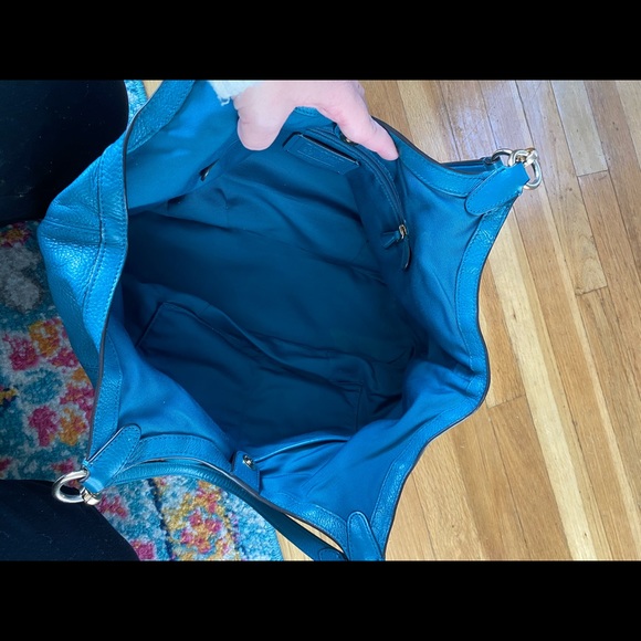 Beautiful Teal Coach Satchel - Picture 2 of 5